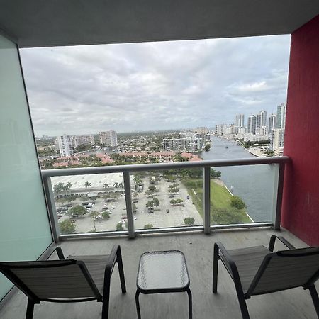 23Rd Floor Luxury & Spacious Beachwalk Resort Apartment With Amazing View Hallandale Beach Εξωτερικό φωτογραφία