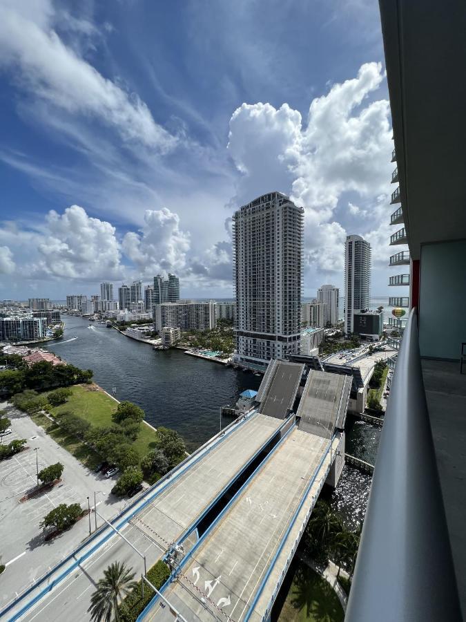 23Rd Floor Luxury & Spacious Beachwalk Resort Apartment With Amazing View Hallandale Beach Εξωτερικό φωτογραφία