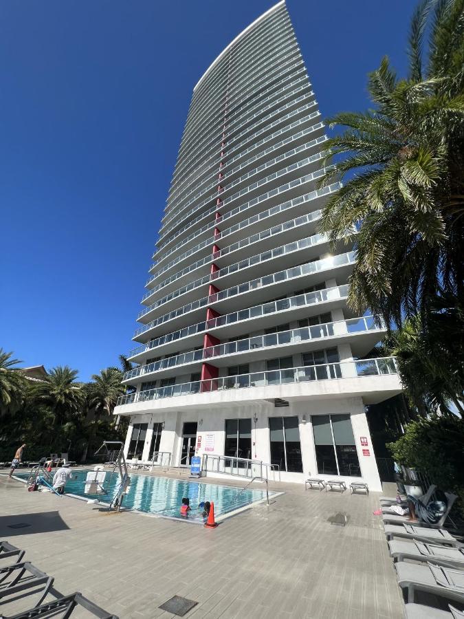 23Rd Floor Luxury & Spacious Beachwalk Resort Apartment With Amazing View Hallandale Beach Εξωτερικό φωτογραφία