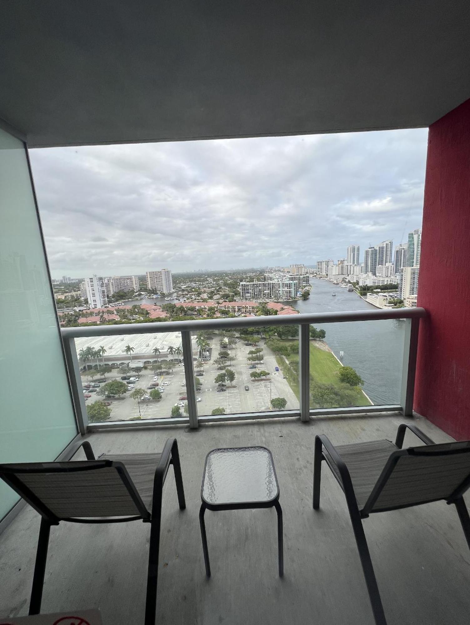 23Rd Floor Luxury & Spacious Beachwalk Resort Apartment With Amazing View Hallandale Beach Εξωτερικό φωτογραφία